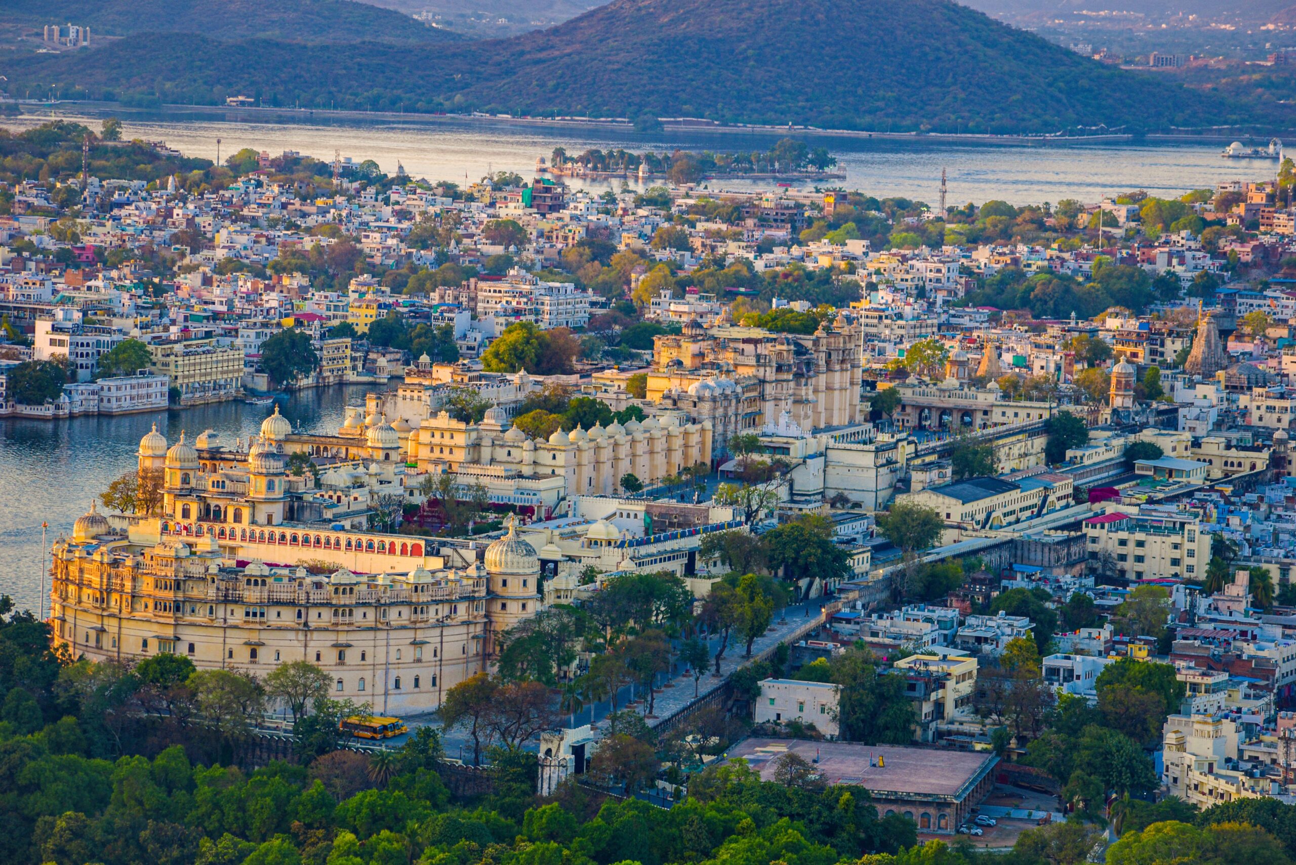 places to visit in udaipur
